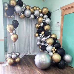 Balloon wall - Party Hard balloons